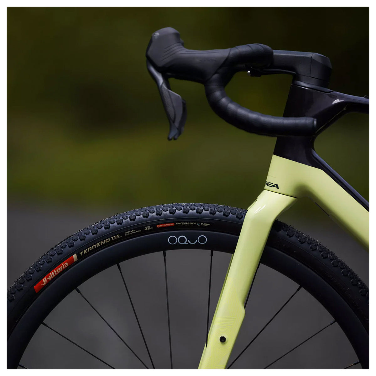 NEUMÁTICO VITTORIA TERRENO T30 FINE LOOSE 700X37 GRAVEL ENDURANCE FULL BLACK G2.0 TLR / FOLDABLE