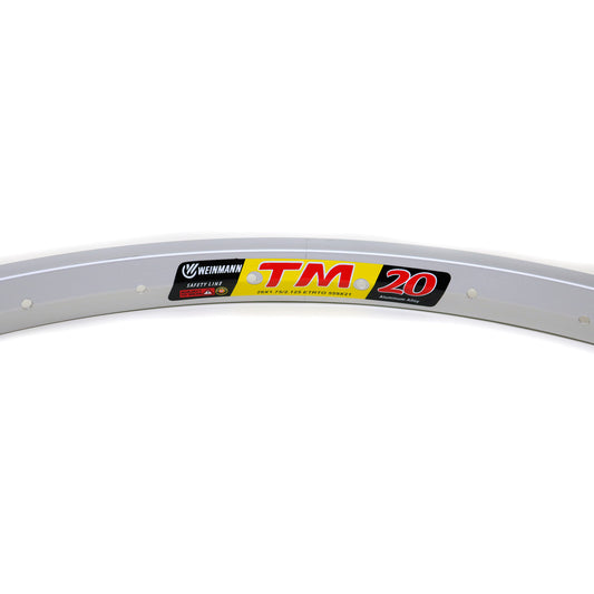 Llanta Weinmann TM20 26" 36H Válvula Schrader Plateada