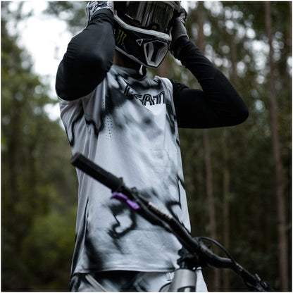 Jersey Leatt MTB Gravity 8.0 Heatmap Manga Larga Blanco - FIERRIDE