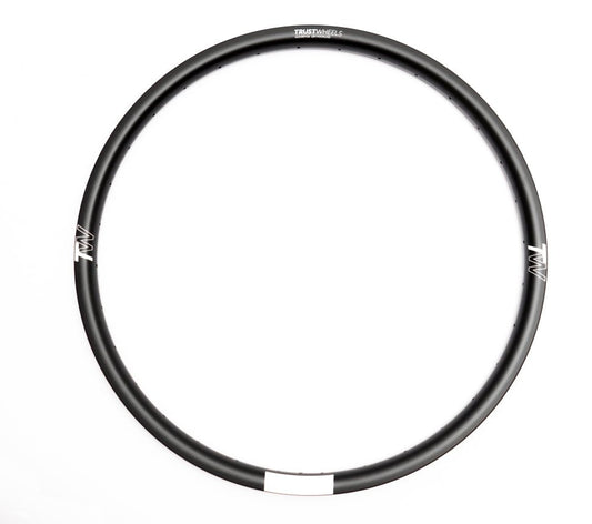Llanta Trust Wheels M2637TL-ED 29" 32h - FIERRIDE