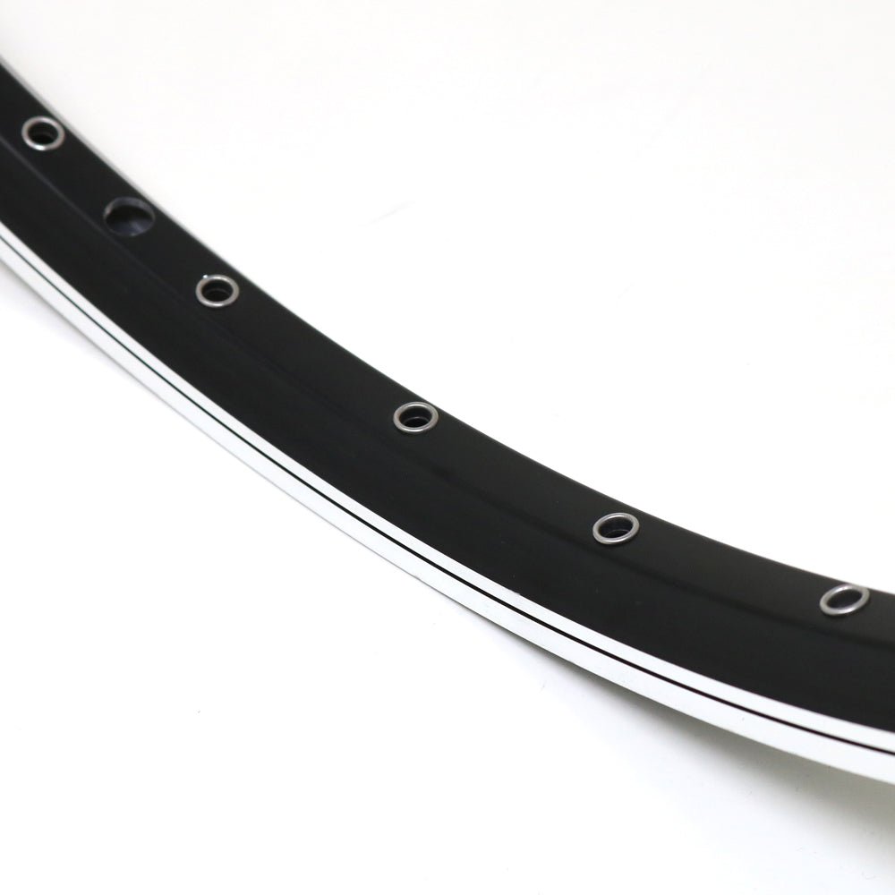 Llanta Weinmann 26" 36H CNC Schrader Negro MTB - FIERRIDE