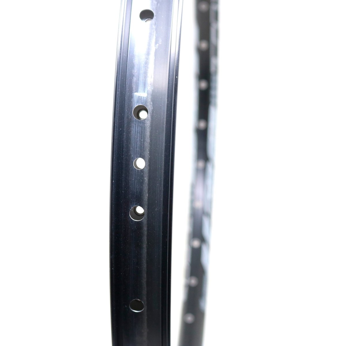 Llanta Weinmann U32 TL 29" Asimétrica 28H Presta Negro - FIERRIDE