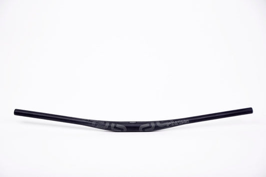 Manubrio E13 Race Carbon 35mm 800mm | MTB Enduro - FIERRIDE
