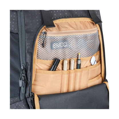 Mochila EVOC Mission Pro 28L – Hidratación MTB Negro - FIERRIDE
