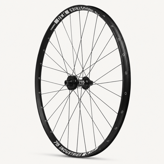 Rueda armada delantera 715Ind Enduro H30 + maza 715Ind 15x110 - FIERRIDE